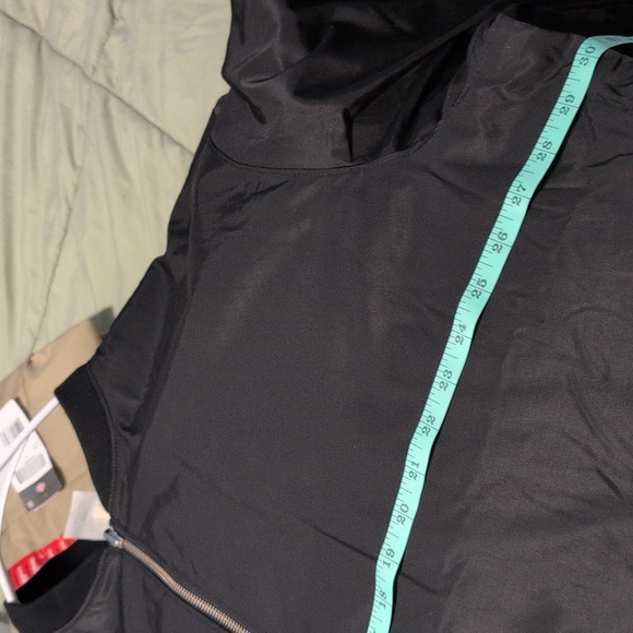 Reversible black jacket - Picture 4 of 9